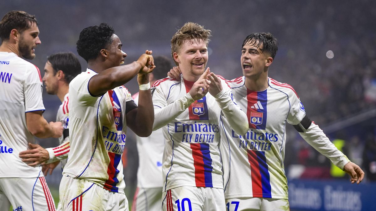 Zakončení jako od Messiho. Francie obdivuje sólo českého šikuly