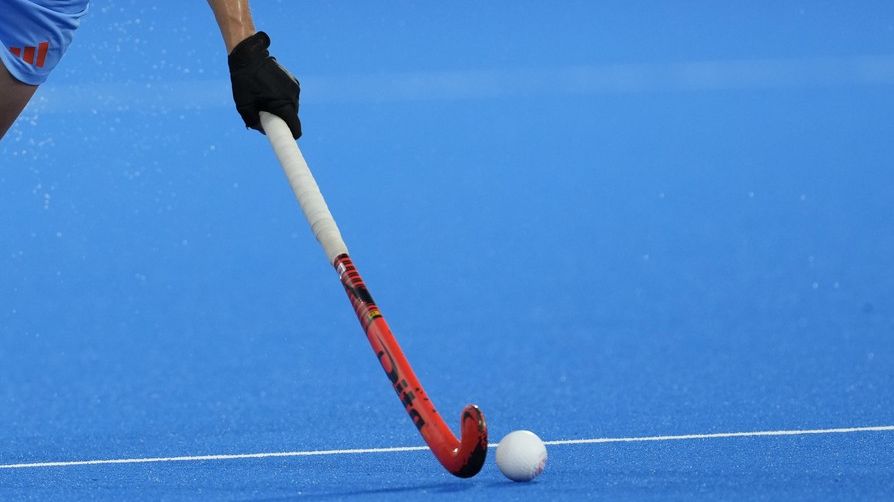 Pozemní hokejistky vybojovaly na domácím halovém ME historické stříbro