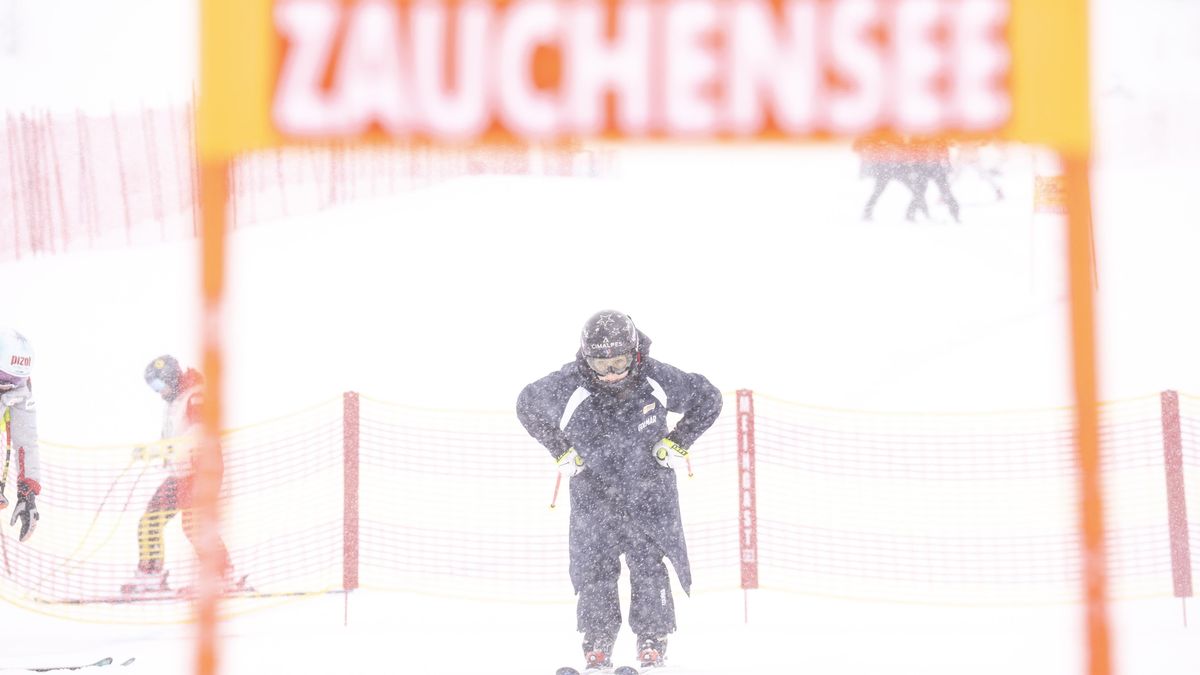 Problémy pro Ledeckou a spol. Přívaly sněhu komplikují závody v Rakousku