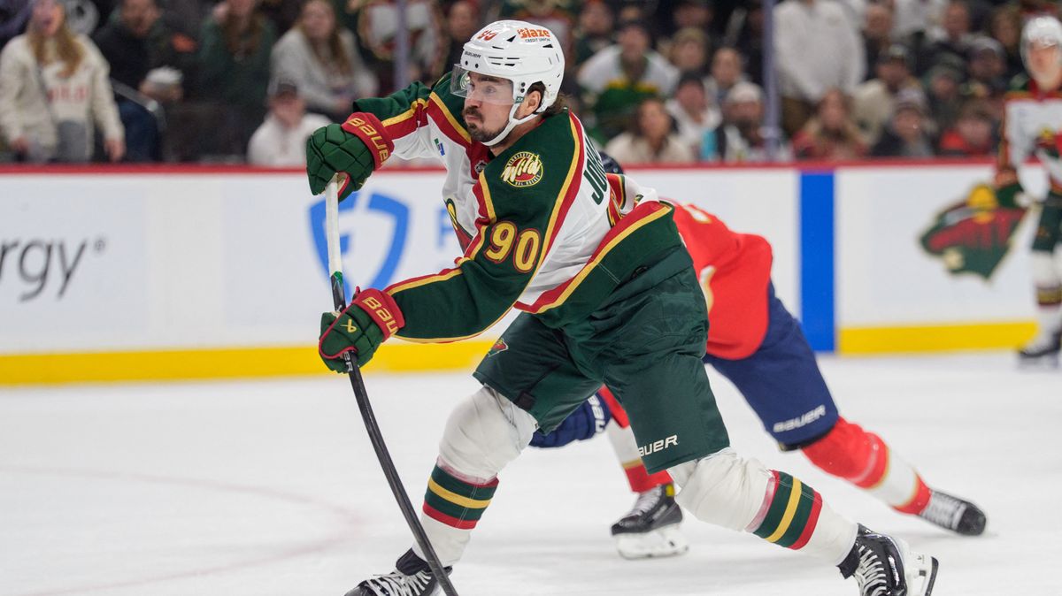 Hokejisty Švédska doplnili medailista ze Soči Johansson a Lindholm