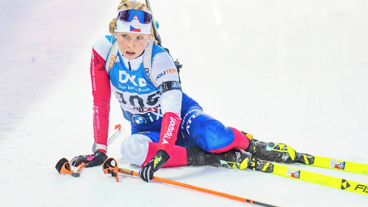 Biathlon Online: Czech Women Race in New Town