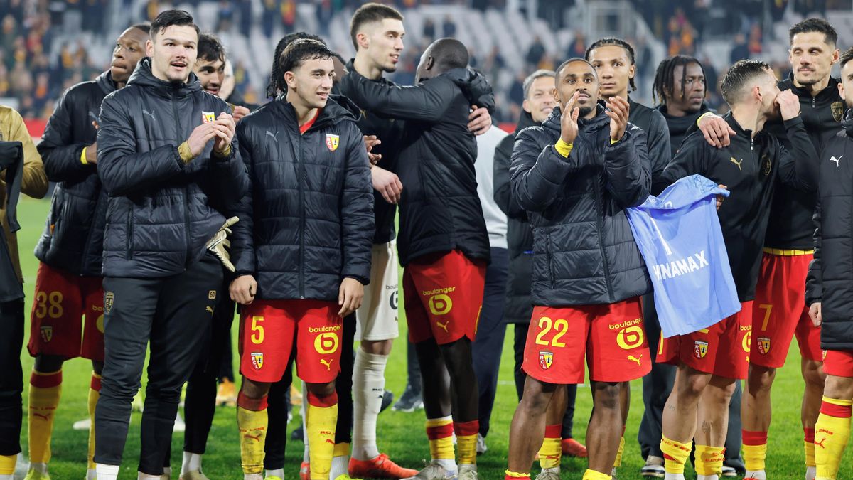 Fotbalisté Lens porazili Le Havre a jsou v čele francouzské ligy