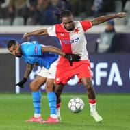 Igoh Ogbu předstoupil Andersona Silvu.