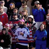 Vyděšení fanoušci USA.