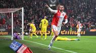 FOTBAL ONLINE: Chorý řádí! Slavia dominuje. Baník má první jarní výhru, Jablonec ztratil