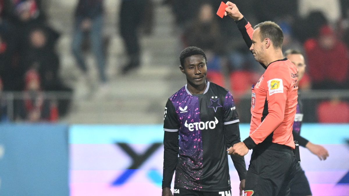 Slavia dlouhé oslabení neustála, náskok mistra na Spartu se ztenčil