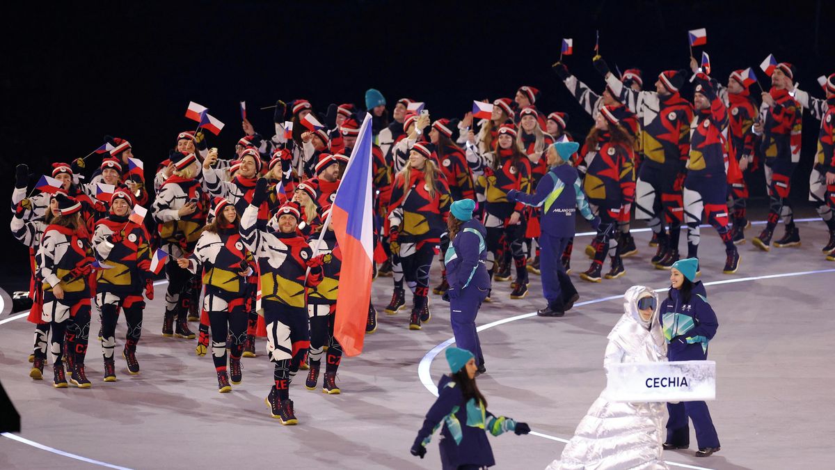 Velkolepá show, olympiáda byla slavnostně zahájena. Pastrňák hnal před sebou Kanaďany