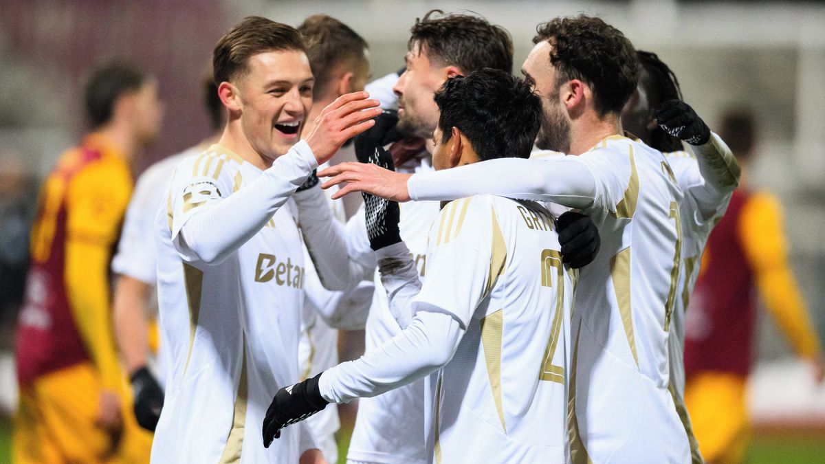 Sparta řeší složitý rébus. Některé posily musí z kola ven