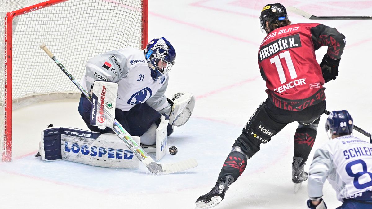 Nejlepší gólman extraligy předvedl nevídanou hrubku. Mrzet ho nakonec nemusela