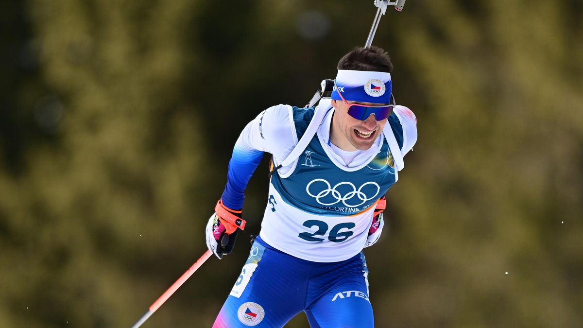 Krčmář a spol. chtějí mezi šest nejlepších. Biatlonisté jedou štafetu