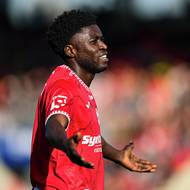  Emmanuel Godwin z Pardubic během utkání s Teplicemi.