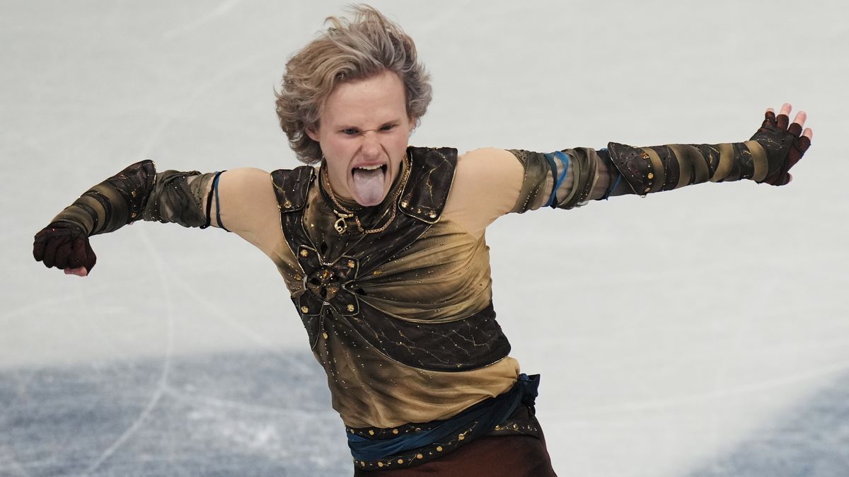 Favorizovaný americký krasobruslař Malinin vyhrál krátký program