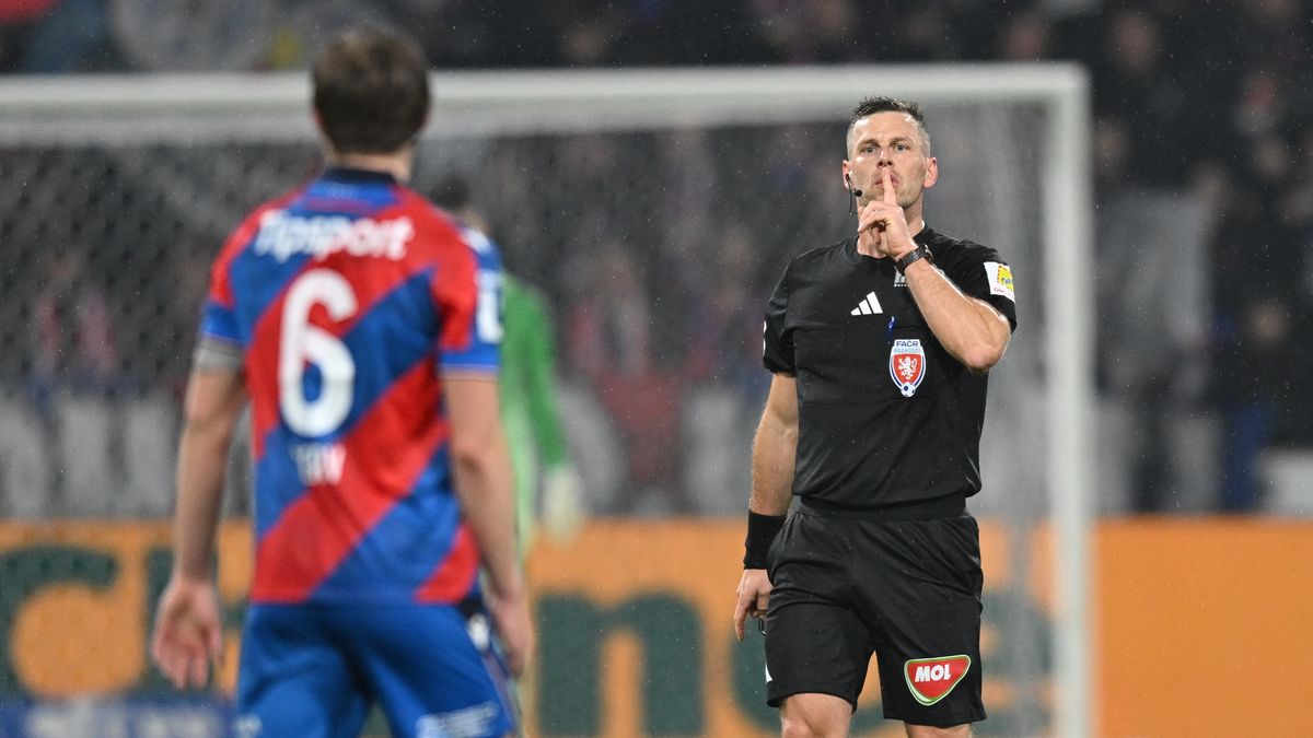 VELKÉ ZMĚNY PŘEHLEDNĚ: Mají zlepšit fotbal, který zaspal. Znalci reagují, odhalují i zádrhely