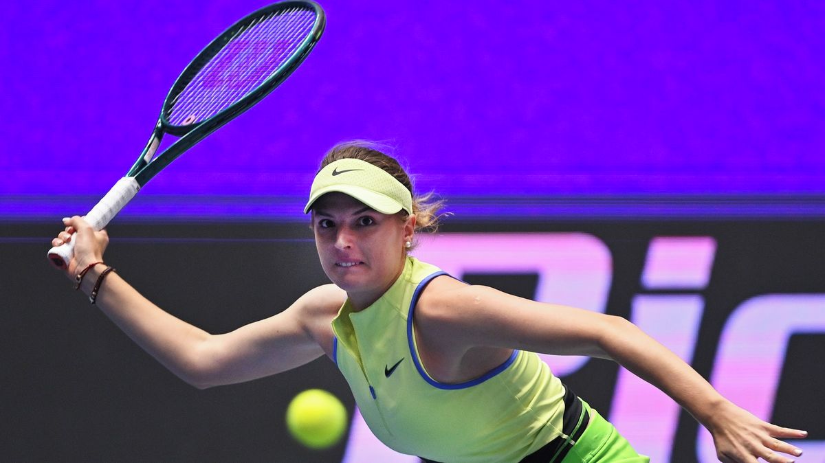 Fruhvirtová nevyužila mečbol a zůstala na raketě deblové specialistky