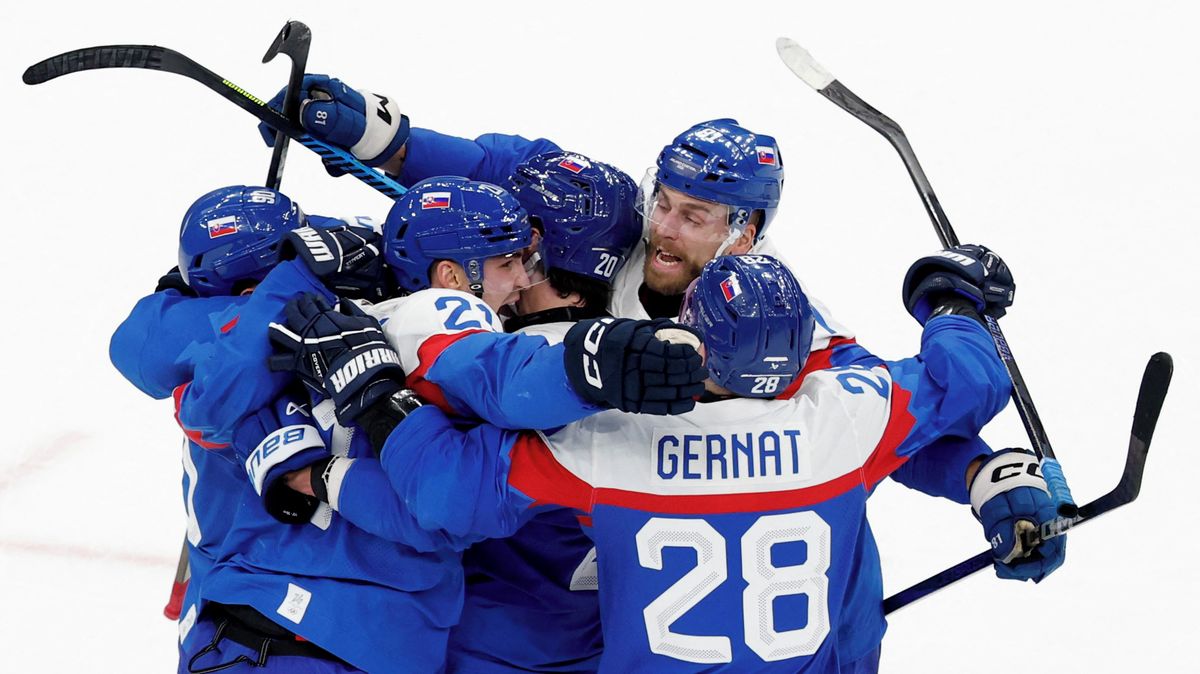 Češi končí, ale slovenští hokejisté napjatě vyhlíží semifinálového soupeře