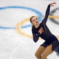 Krasobruslařka Amber Glennová stoupala po volné jízdě vzhůru pořadím