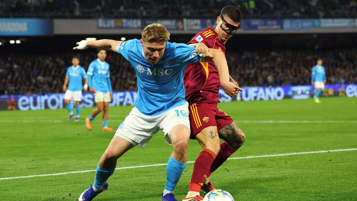 Neapol udržela třetí místo