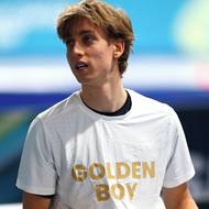 Zlatý chlapec. Podle trička bylo jasné, co si Metoděj Jílek chce z Milána odvézt.