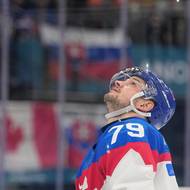 Libor Hudáček hledí do nebes.