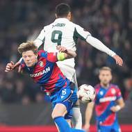 Lukáš Červ odletěl ze souboje s Anassem Zarourym.