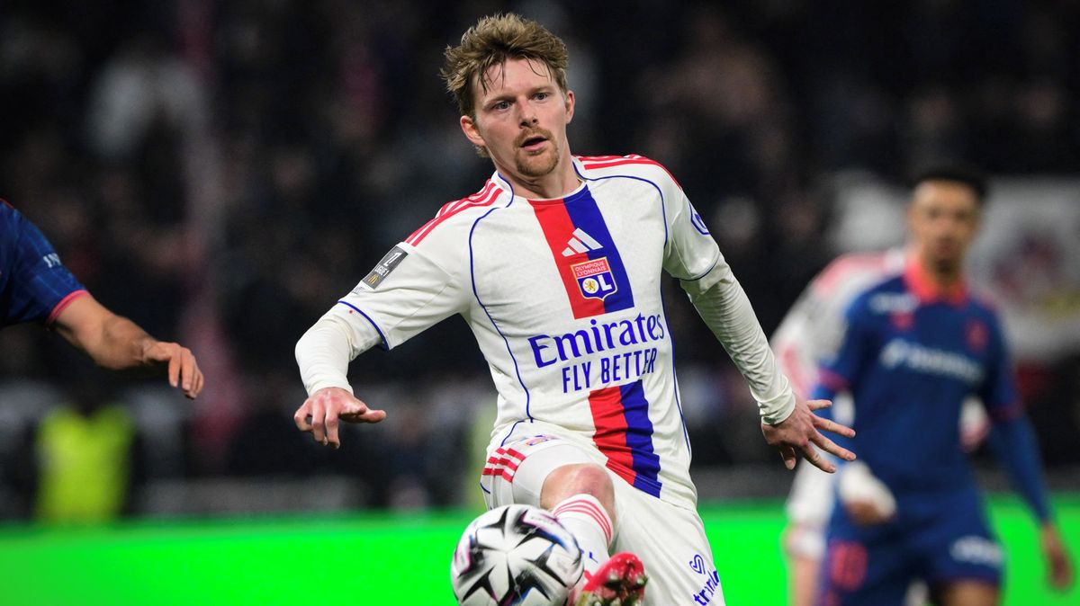 Lyon si připsal třináctou soutěžní výhru po sobě. Šulc asistoval u první branky