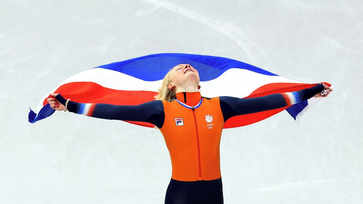 Rychlobruslařka na krátké dráze Velzeboerová má další medaili