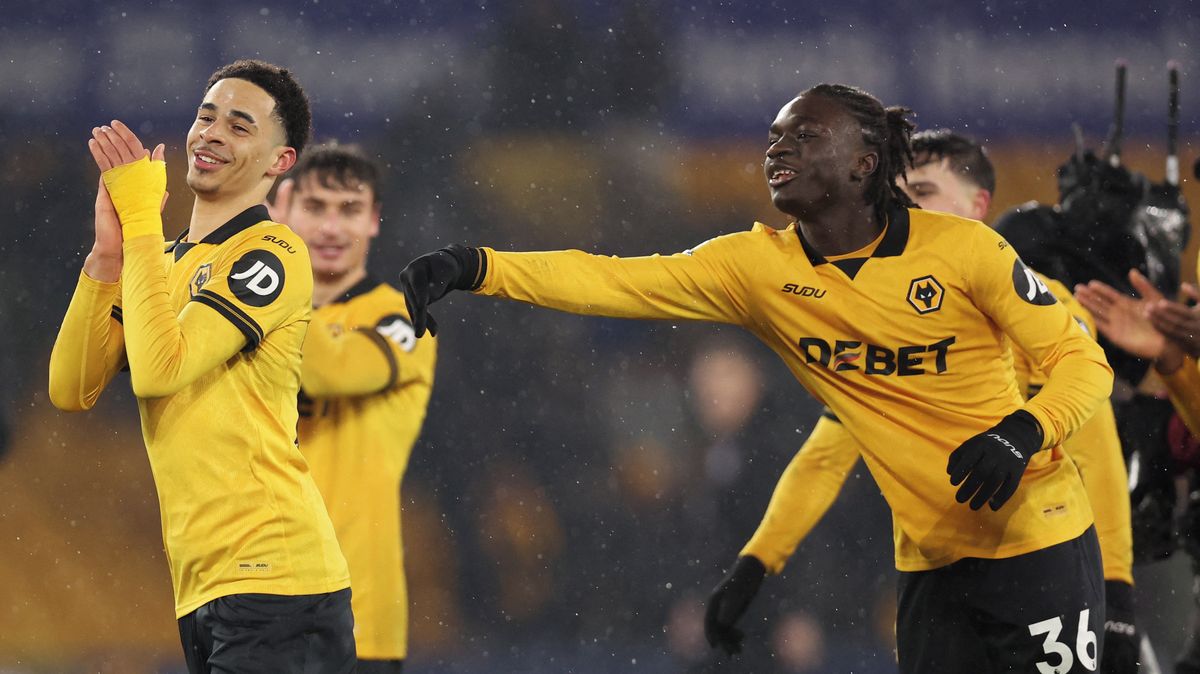 Krejčí pomohl poslednímu sebrat lídru anglické ligy dva body