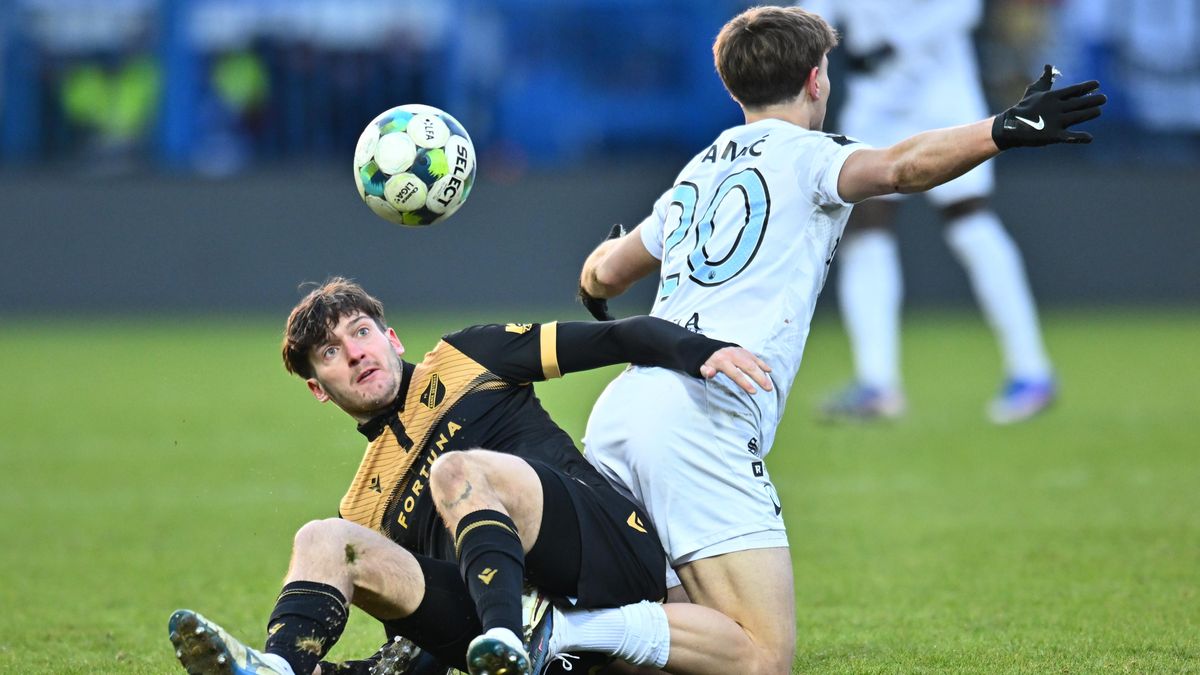 Liberec porazil Baník, trefil se Mahmič