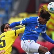 Christophe Kabongo z Mladé Boleslavi a Abdullahi Bewene z Ostravy