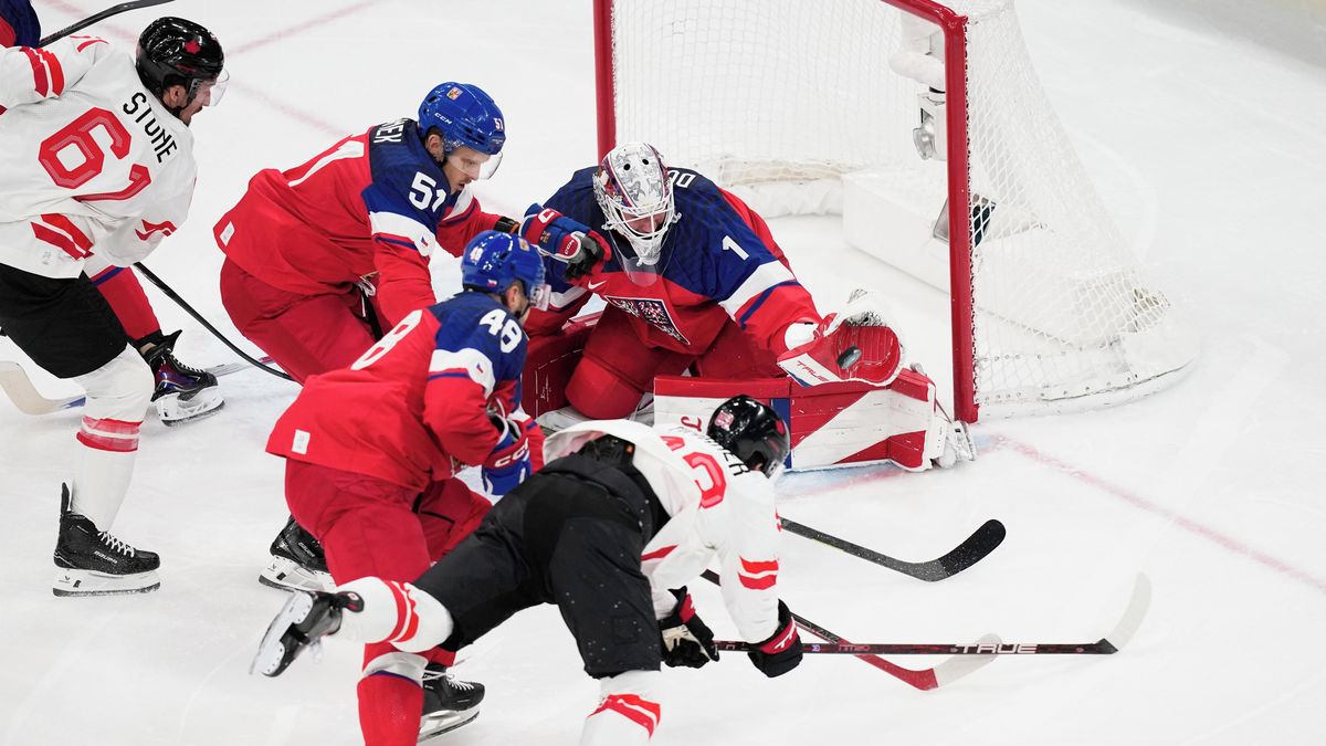 HOKEJ ONLINE: Češi přežili první těžké chvíle, Kanada pálí další šance