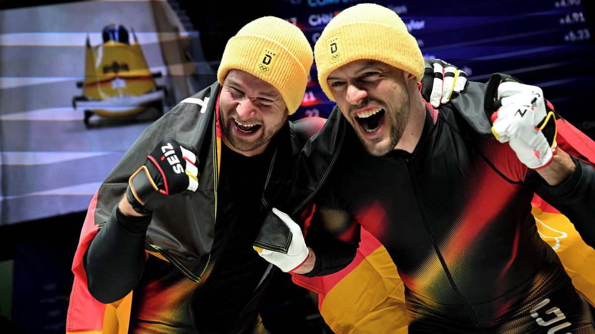 Dvojboby na olympijských hrách ovládli Němci, šampionem je poprvé Lochner