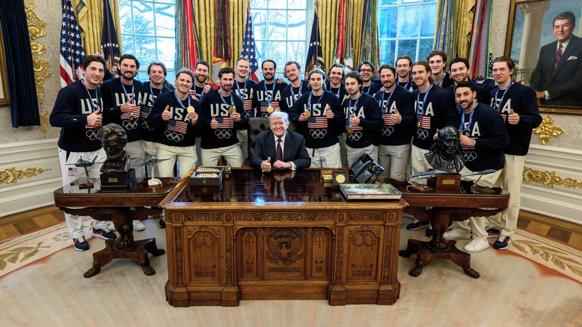 Po zlatém triumfu internetový lynč. Do amerických sporů se vmísil i Hašek