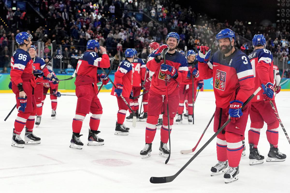 Poděkování fanouškům po úspěšném osmifinále.