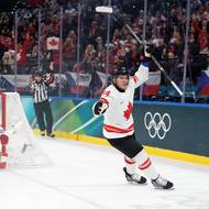 Bo Horvat zakončil svůj únik bleskovou kličkou.