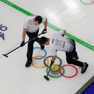 Práce Lukáše Klípy a Martina Juríka před cílovými kruhy. 