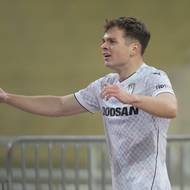 Denis Višinský po gólu v zápase na půdě Panathinaikosu