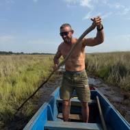 Bojovník Ondřej Raška během dobrodružství v Ugandě.