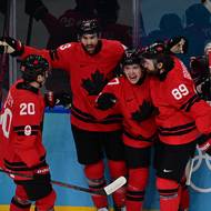 Kanadská radost po prvním gólu.