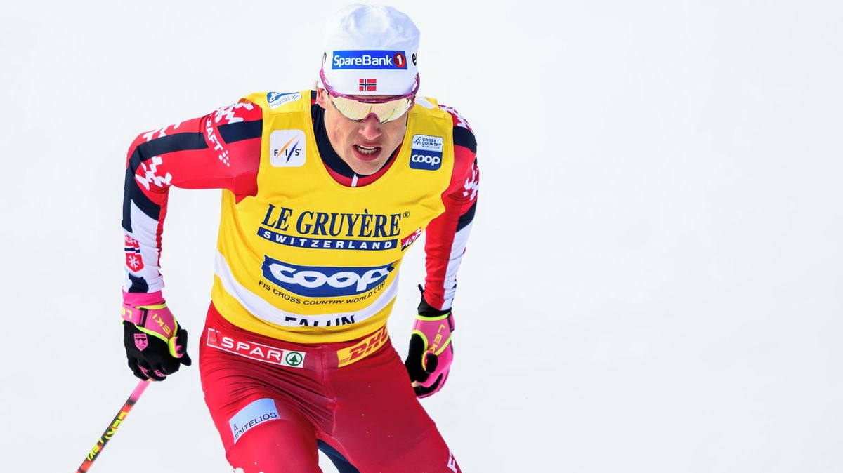 Klaebo vyhrál skiatlon ve Falunu, Novák skončil 14.