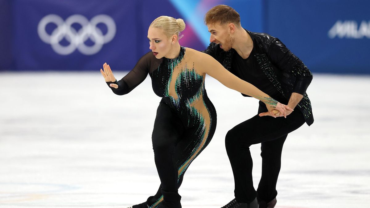 České páry se po skvělých výkonech zařadily za sebe. Radost jim ale zkazili rozhodčí