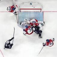 Francouzi v úvodu druhé třetiny v přesilovce snížili.