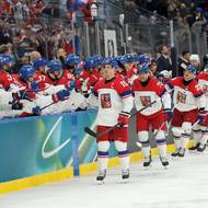 Uklidňující šestý gól dal kapitán Roman Červenka.