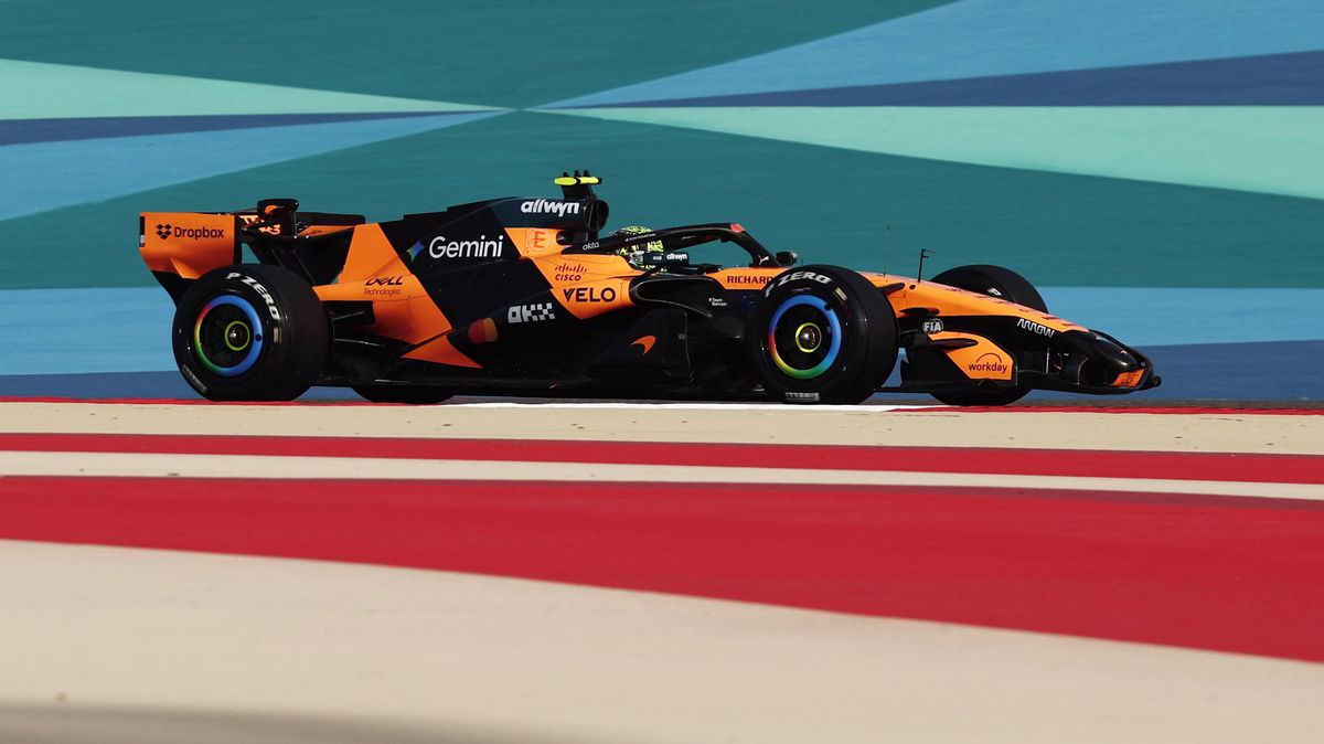 Norris v testech navázal na rychlost z minulého roku. Nejvíc kol odjel Verstappen