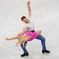 Natálie Taschlerová a Filip Taschler na olympiádě při rytmickém tanci