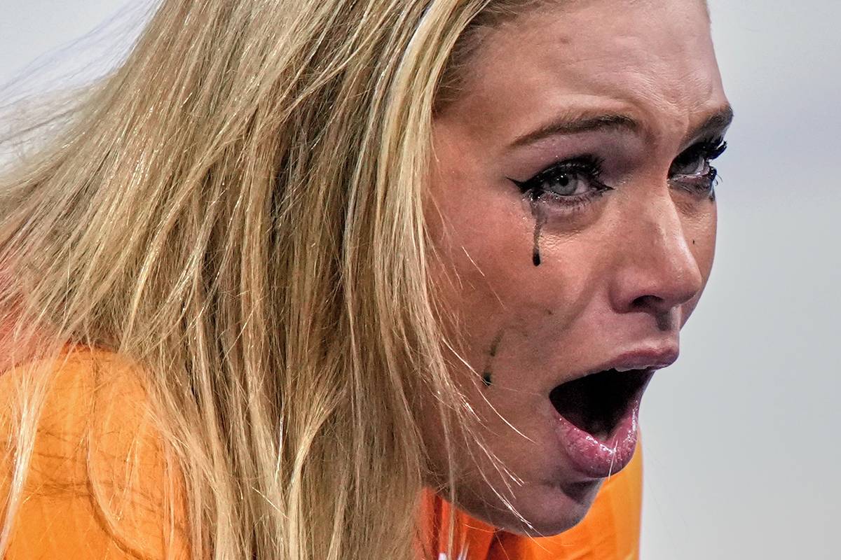 Jutta Leerdamová neskrývala po zisku zlaté olympijské medaile dojetí.