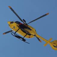 Vrtulník, který transportoval Lindsey Vonnovou ze sjezdovky.