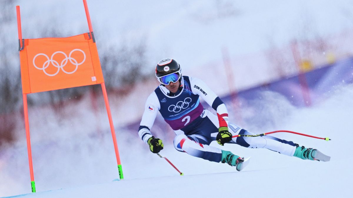 Zabystřanovi se nepovedl sjezd, Češi jsou v týmové kombinaci zatím dvacátí