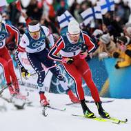 Finále ovládli Johannes Hoesflot Klaebo, Američan Ben Ogden a další Nor Oskar Opstad Vike. Jiří Tuž doběhl pátý.