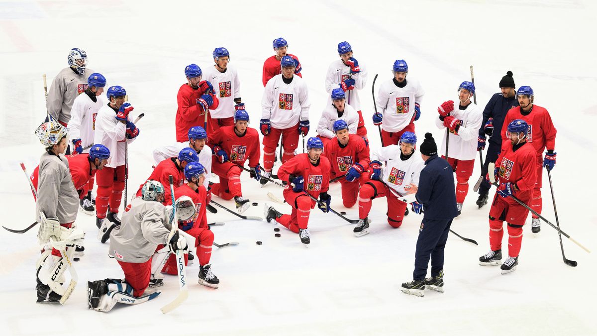 Olympiáda konečně s fanoušky a rodinou, těší Stránského. V řežbě s Kanadou čeká fičák