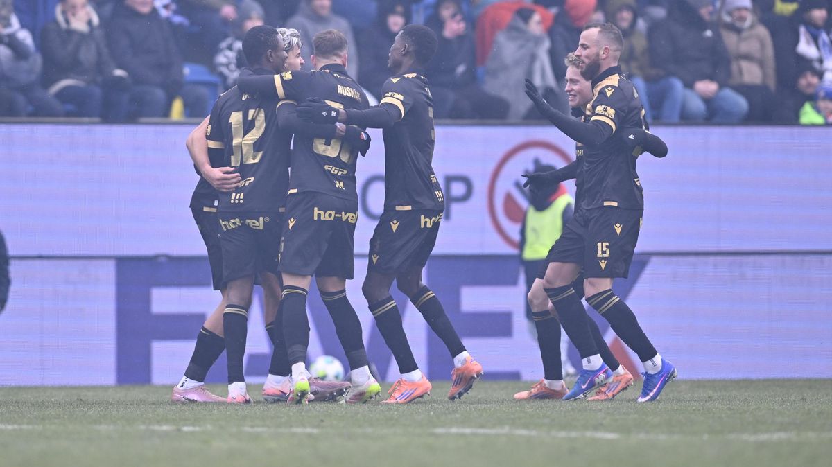 FOTBAL ONLINE: Baník přidal další trefu! Hyský se vrací do Karviné, kolo uzavře Slavia